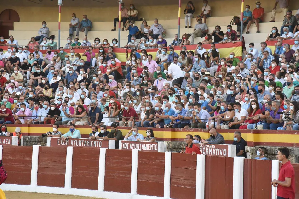 La Junta investiga si la corrida de toros del día 4 vulneró el protocolo  anti-covid | Hoy