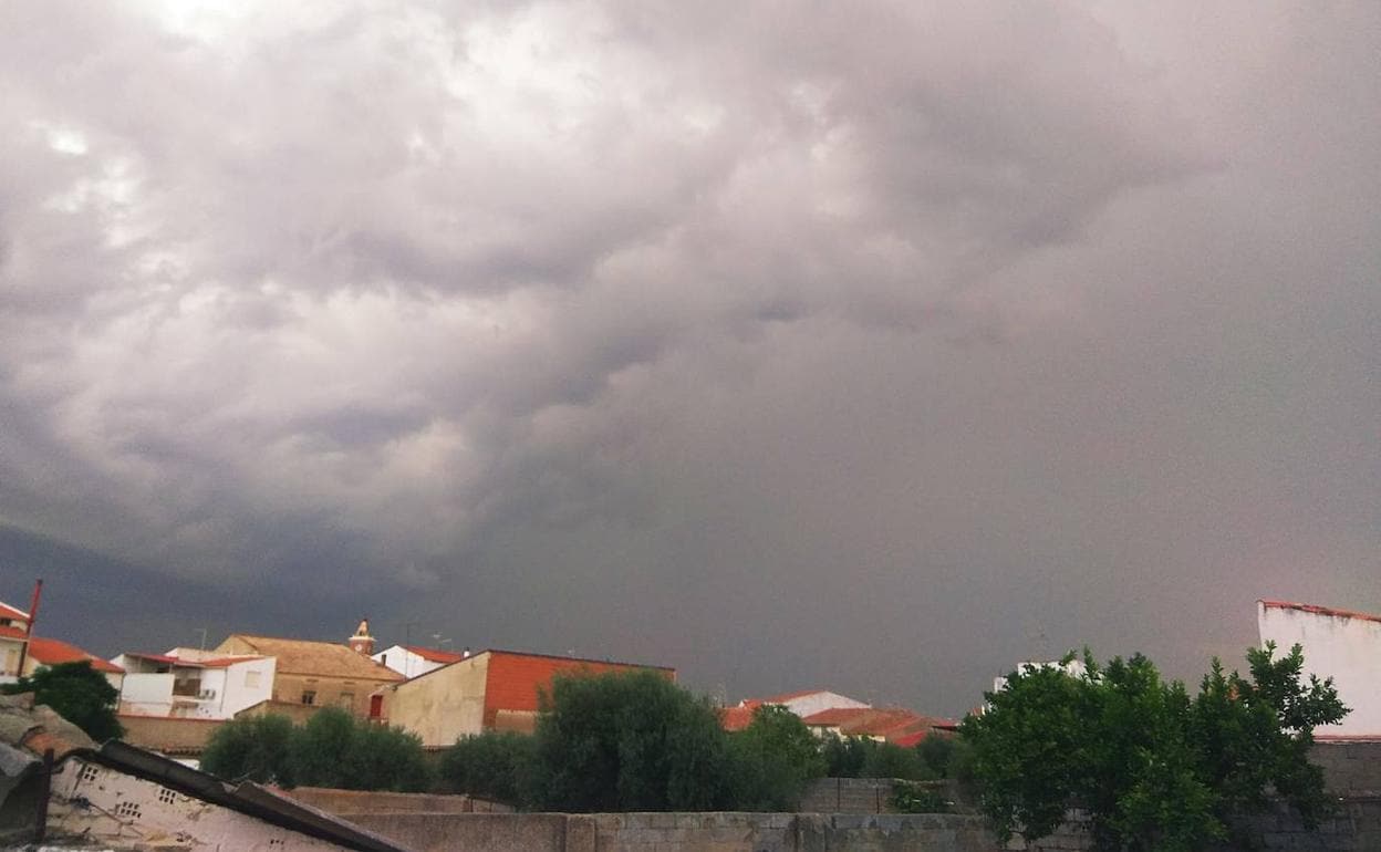 Alerta Amarilla Por Lluvias Y Tormentas Este Martes En Varias Zonas De ...