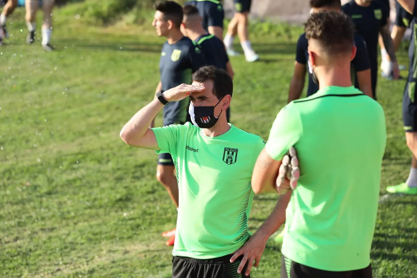 El AD Mérida comenzó la pretemporada en los campos de la Federación de Mérida