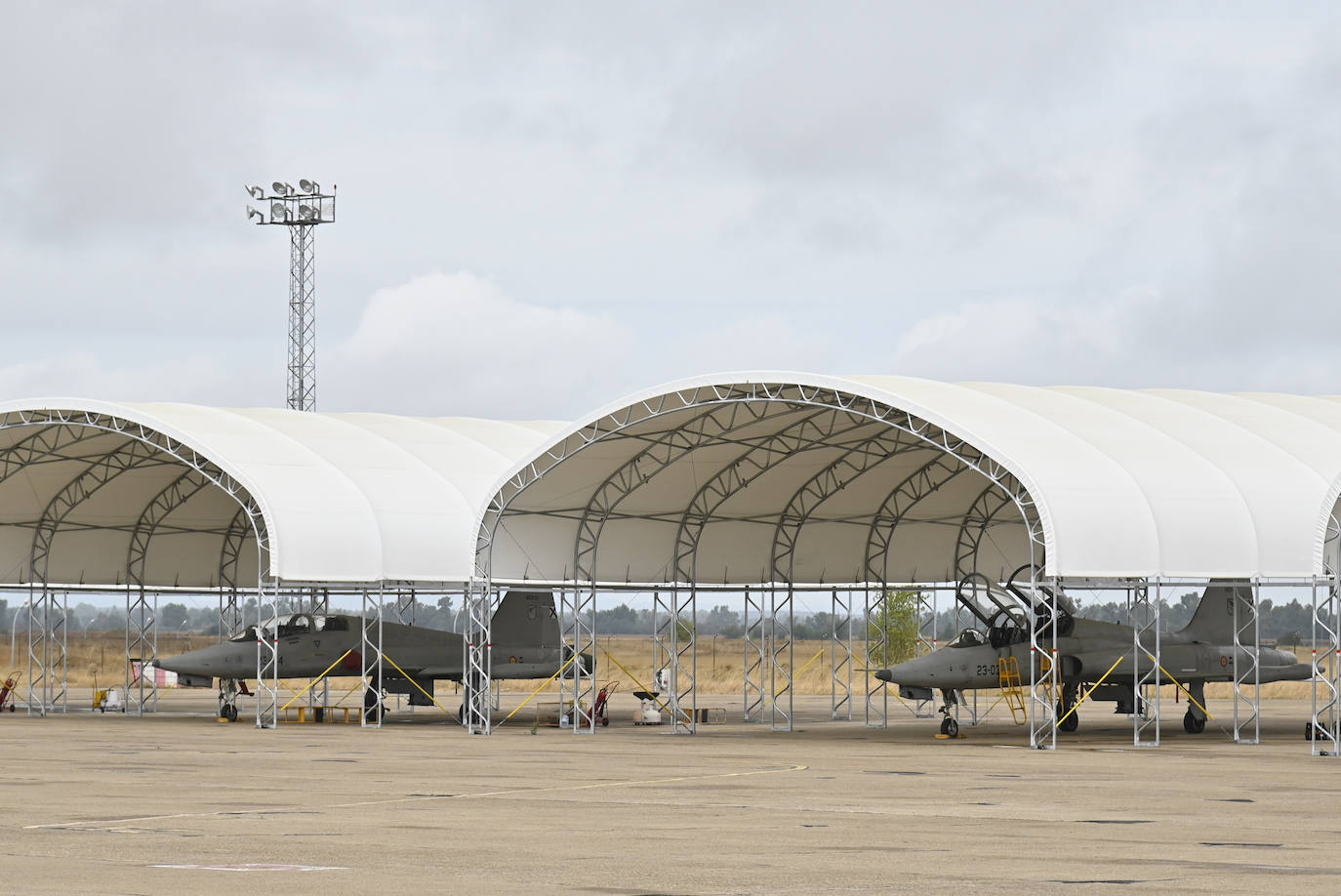 Mantenimiento de un drone en la Base de Talavera la Real en Badajoz