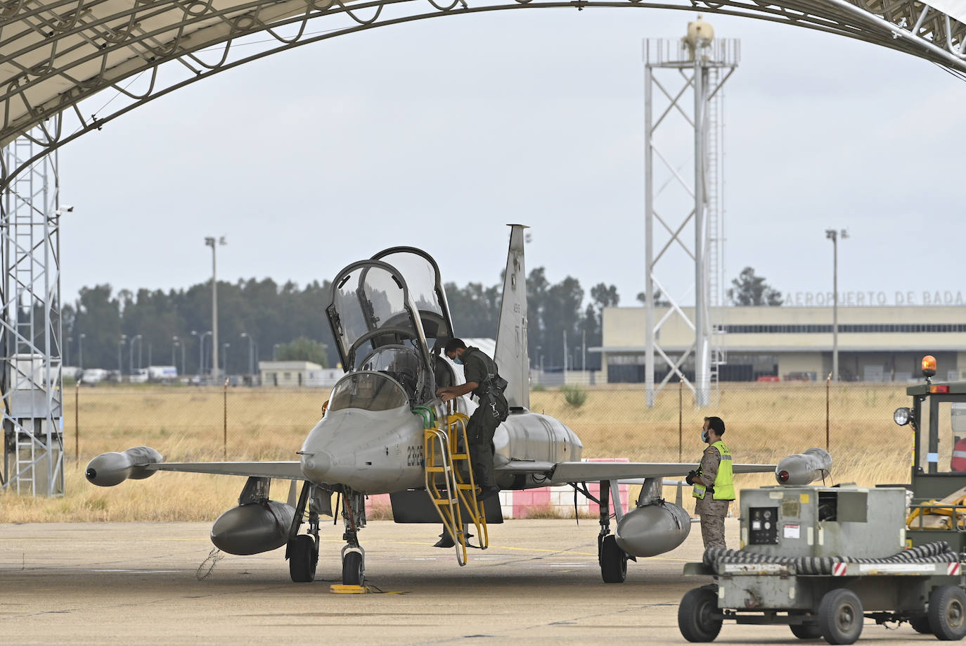 Mantenimiento de un drone en la Base de Talavera la Real en Badajoz
