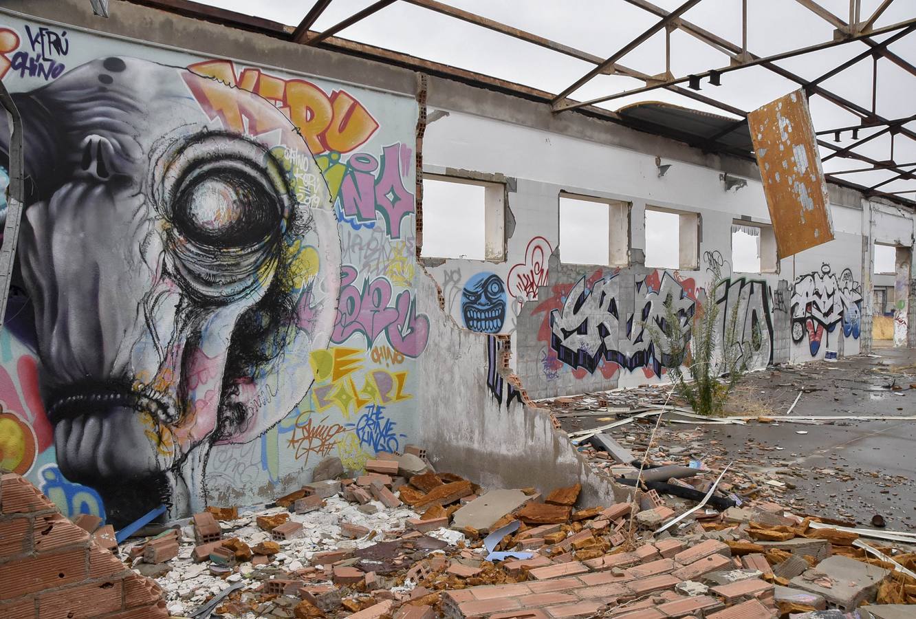 Vista general del antiguo matadero municipal de Badajoz