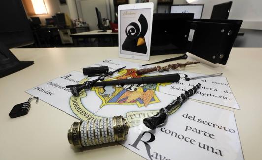 Material para el 'escape room' ambientado en el universo Harry Potter. L.C.