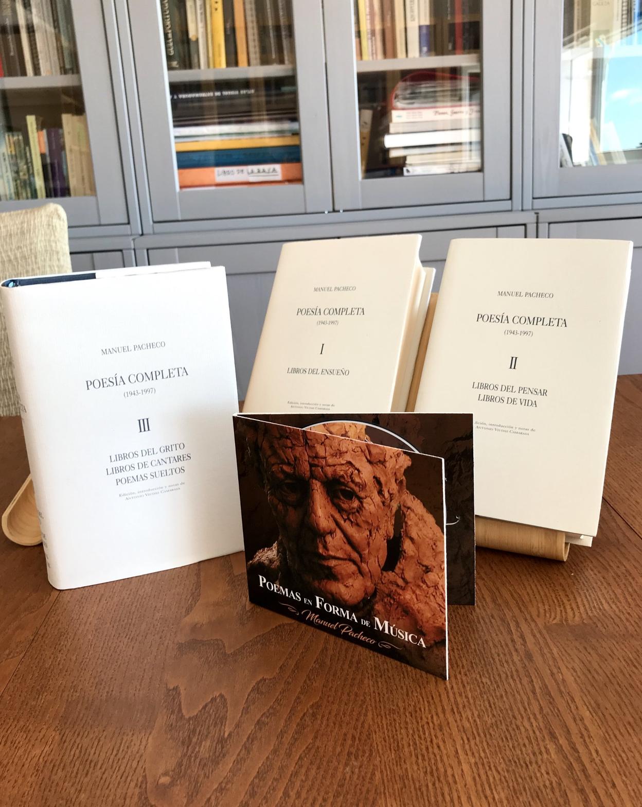 Obras completas de Pacheco y CD en honor del poeta. 