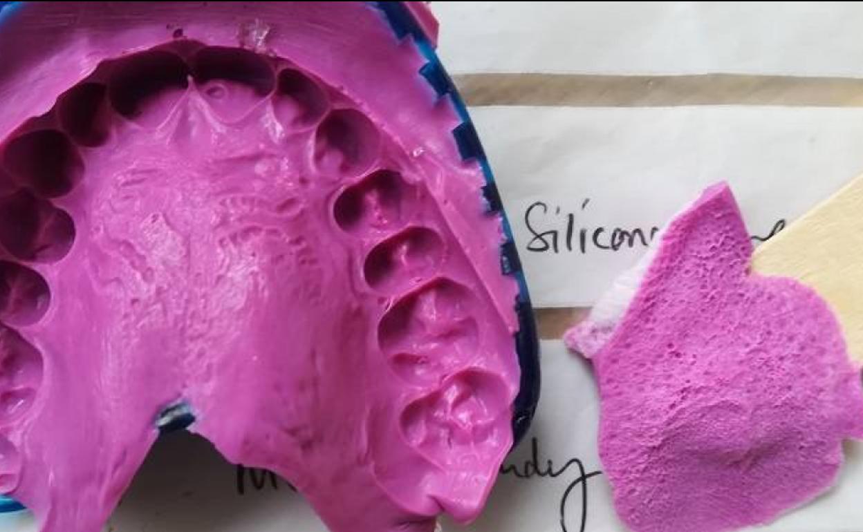 Paladar y lengua artificiales para probar alimentos.