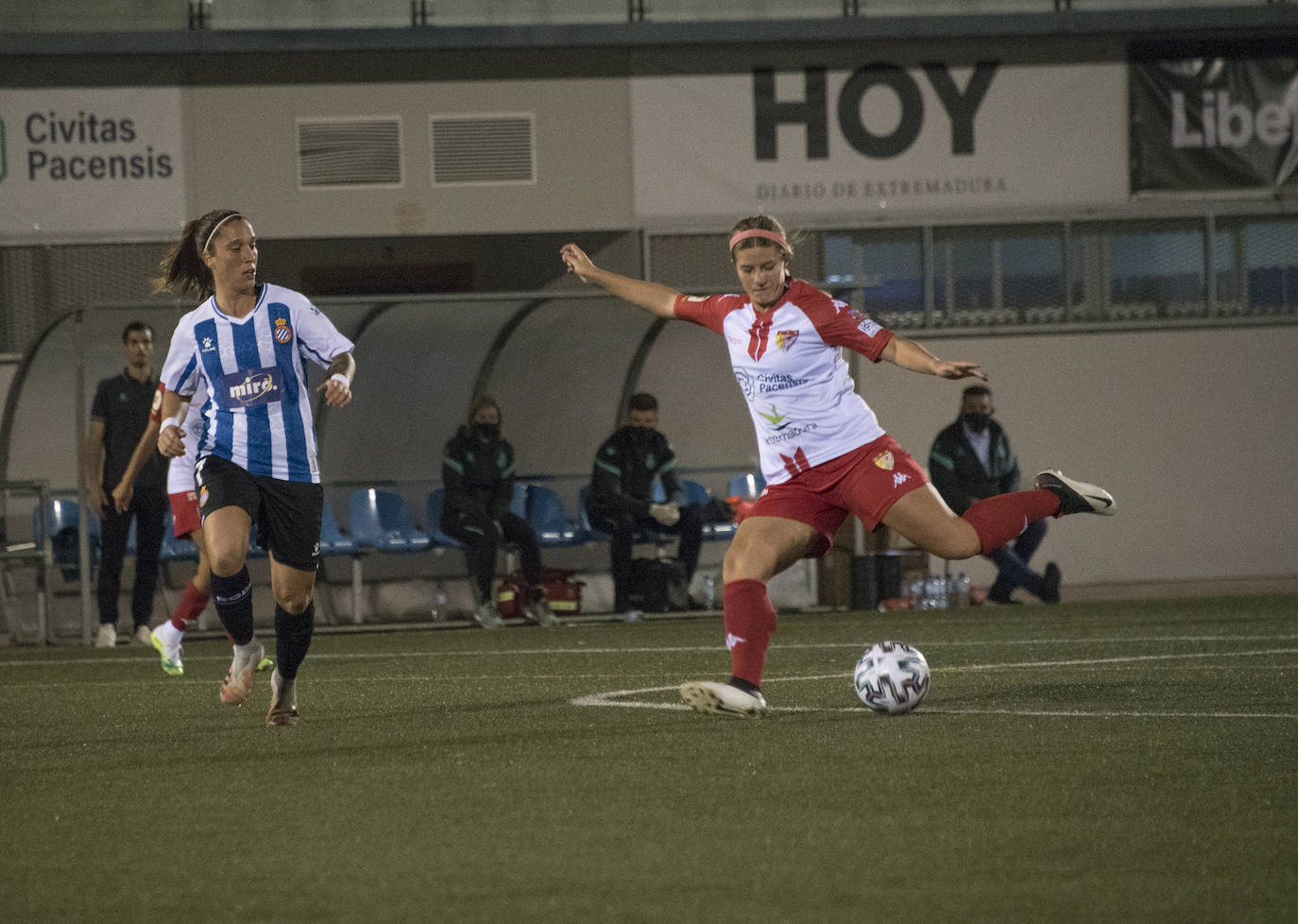 Fotos: Victoria del Santa Teresa ante el Espanyol