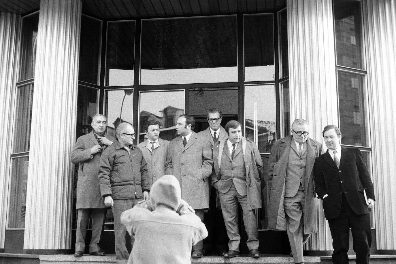 Los abogados defensores de los 16 miembros de ETA.