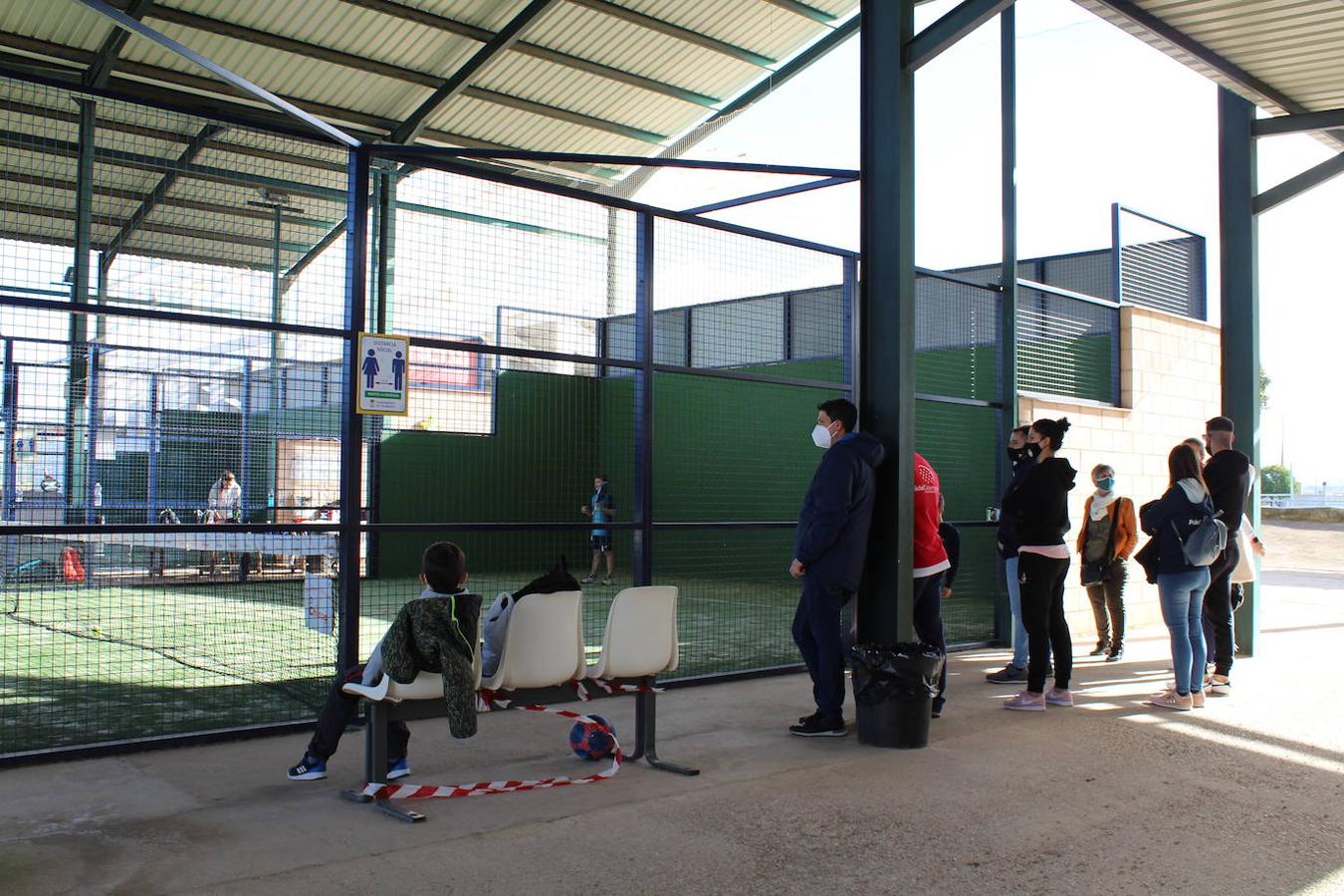 Algunos calamonteños se acercaron a presenciar los partidos matinales