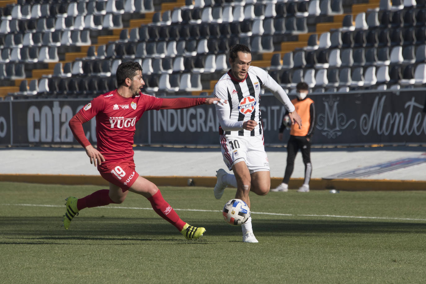 Fotos: Victoria del CD Badajoz ante el Socuéllamos