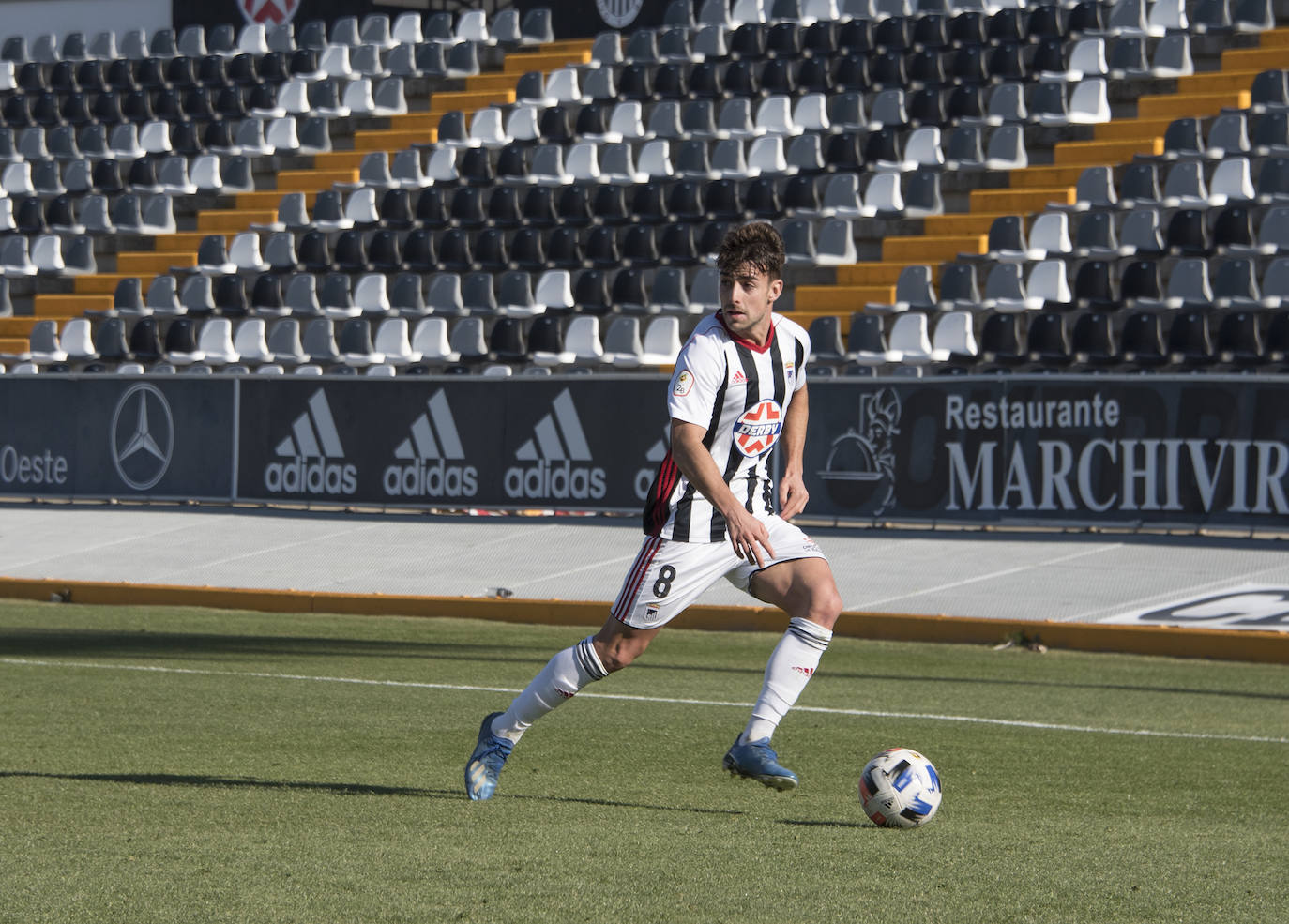 Fotos: Victoria del CD Badajoz ante el Socuéllamos