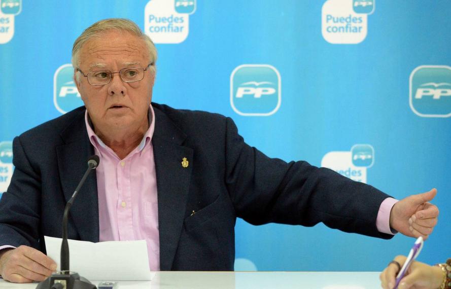 Miguel Celdrán durante una rueda de prensa el 27.04.11 