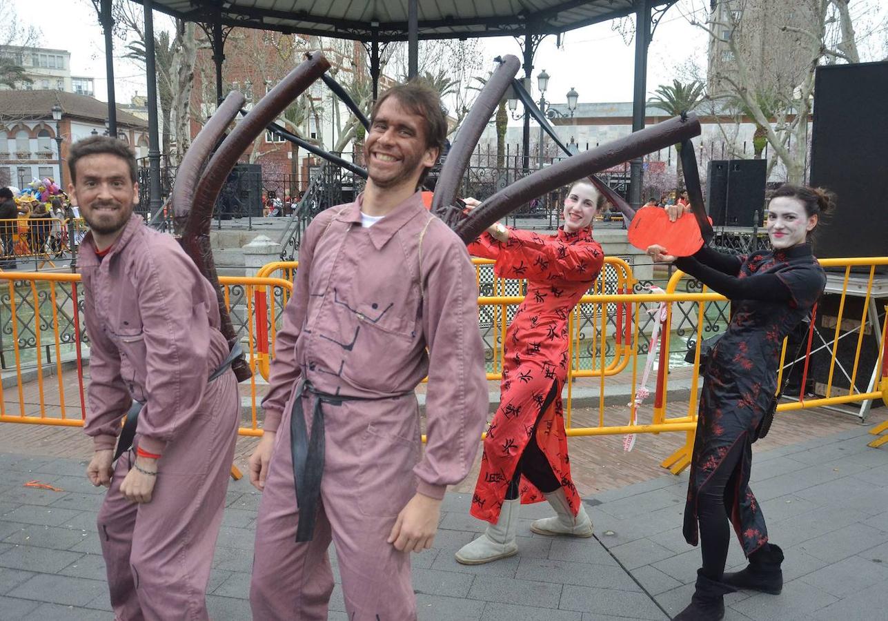 Dos tirachinas en el Carnaval de día de San Francisco.