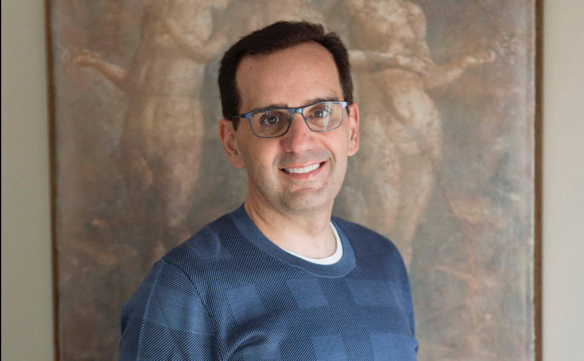 «Estoy muy vinculado a Extremadura, me gusta muchísimo volver a Carcaboso», afirma el ejecutivo extremeño, que vive en Londres. 