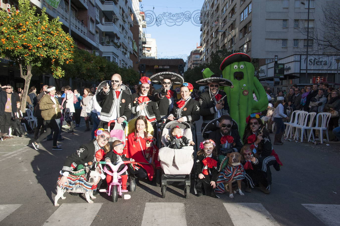 Fotos: Carnaval de Badajoz | Los artefactos de ayer y de hoy