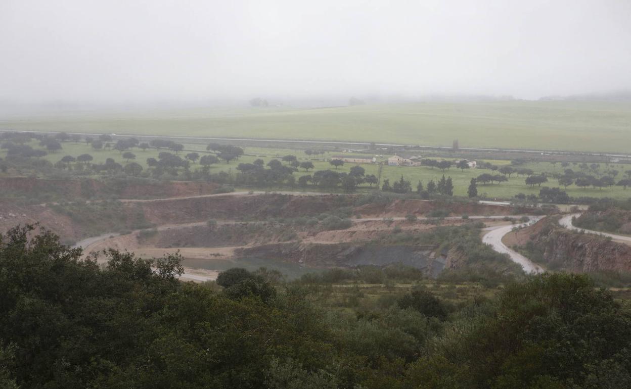El Ayuntamiento expedienta a Olleta y le exige vallar por completo la cantera