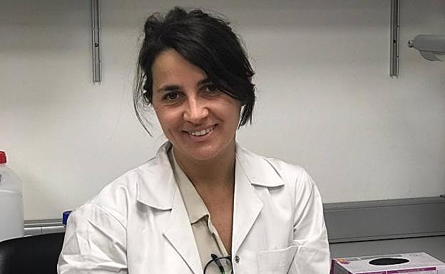 Bárbara Rivera investiga sobre el cáncer hereditario. 