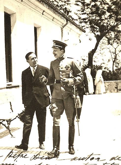 Fotos: Desde la Moto de Papel | El rey que posó desnudo en Extremadura