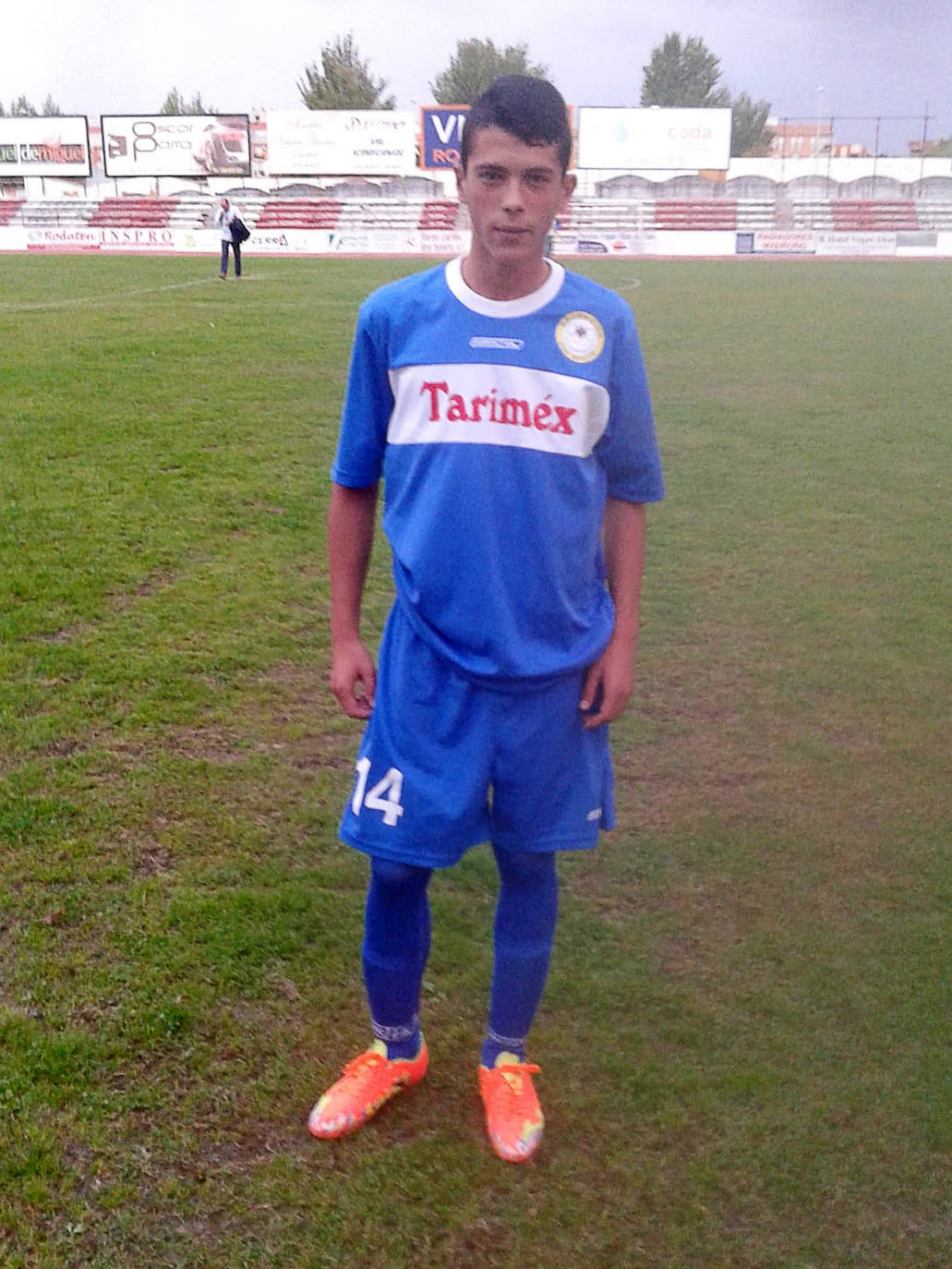 Pedro Porro en el estadio Vicente Sanz