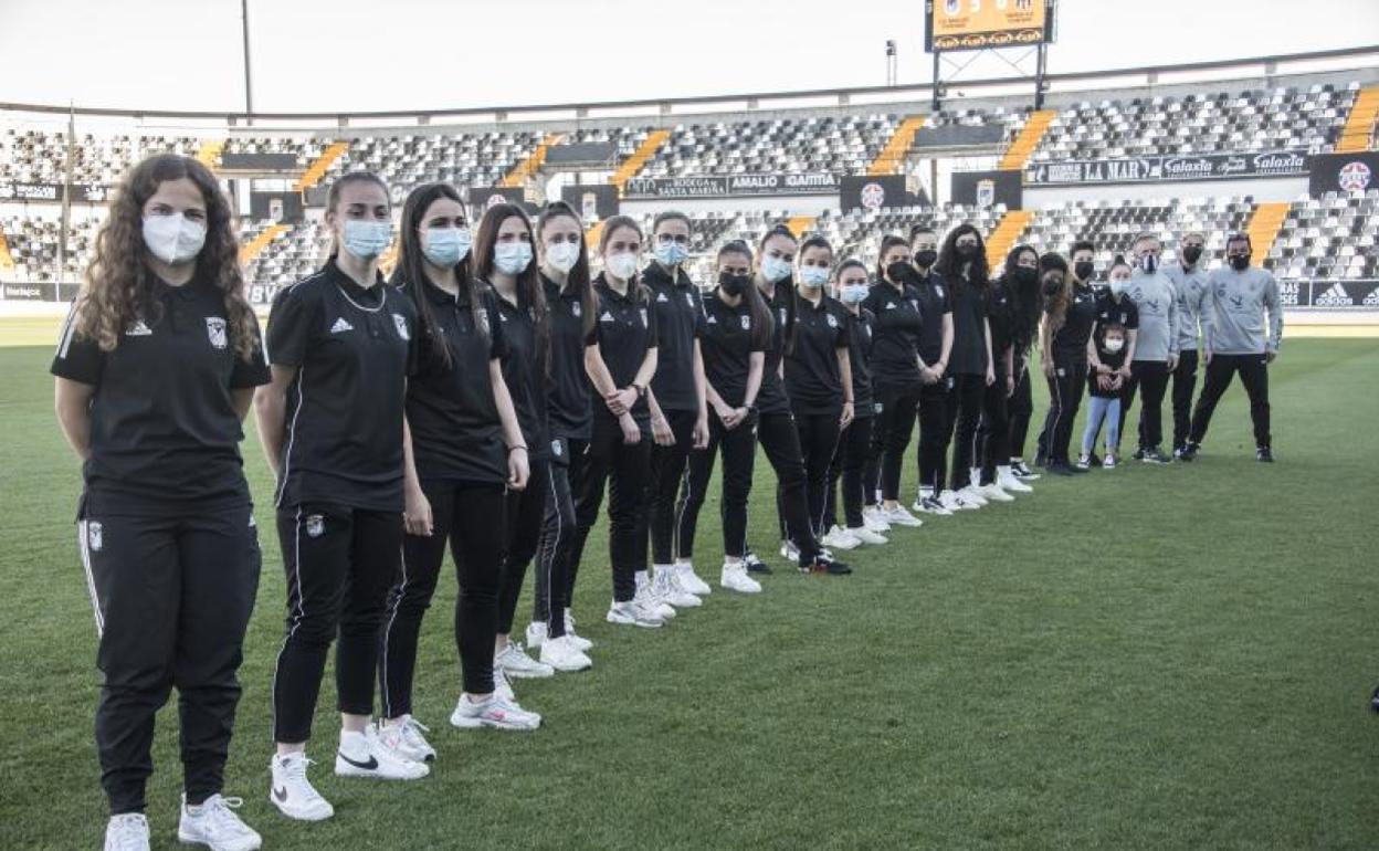 Integrantes del equipo autónomico del Badajoz Femenino. 