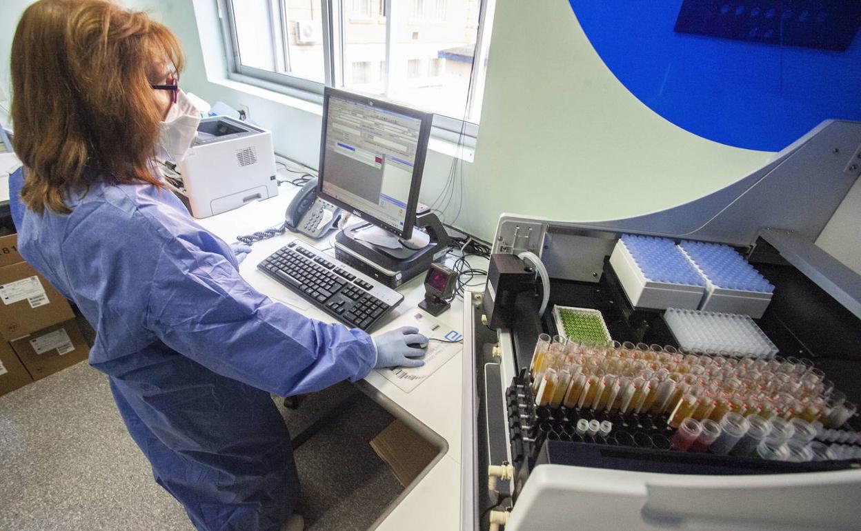 Coronavirus en Extremadura: Baja la presión hospitalaria hasta los 84 ingresados, siete menos que el lunes