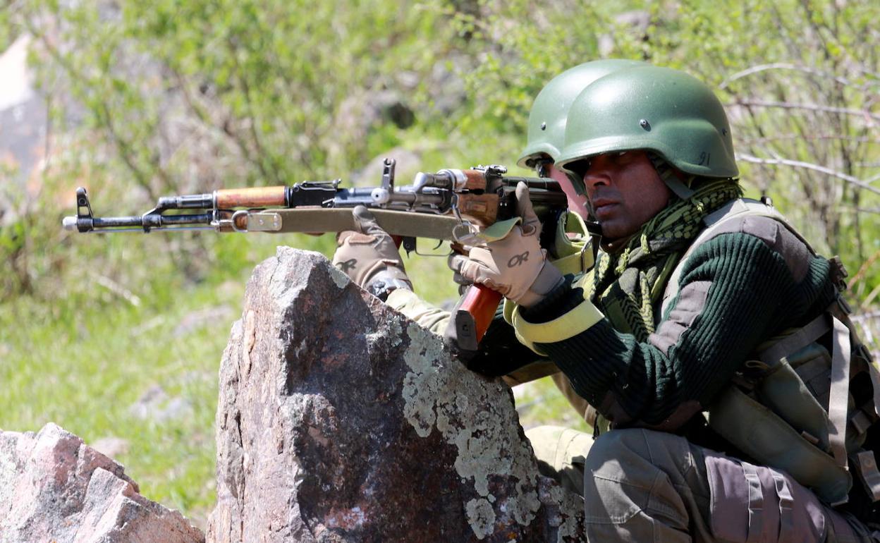 Militares de Kirguistán, durante un ejercicio realizado esta semana.