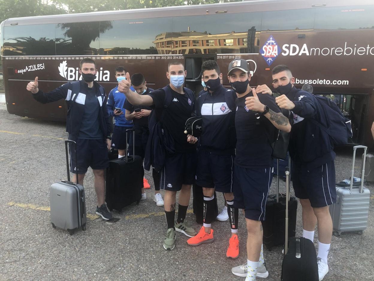 Ascenso a Segunda: La expedición del Amorebieta ya está en Extremadura