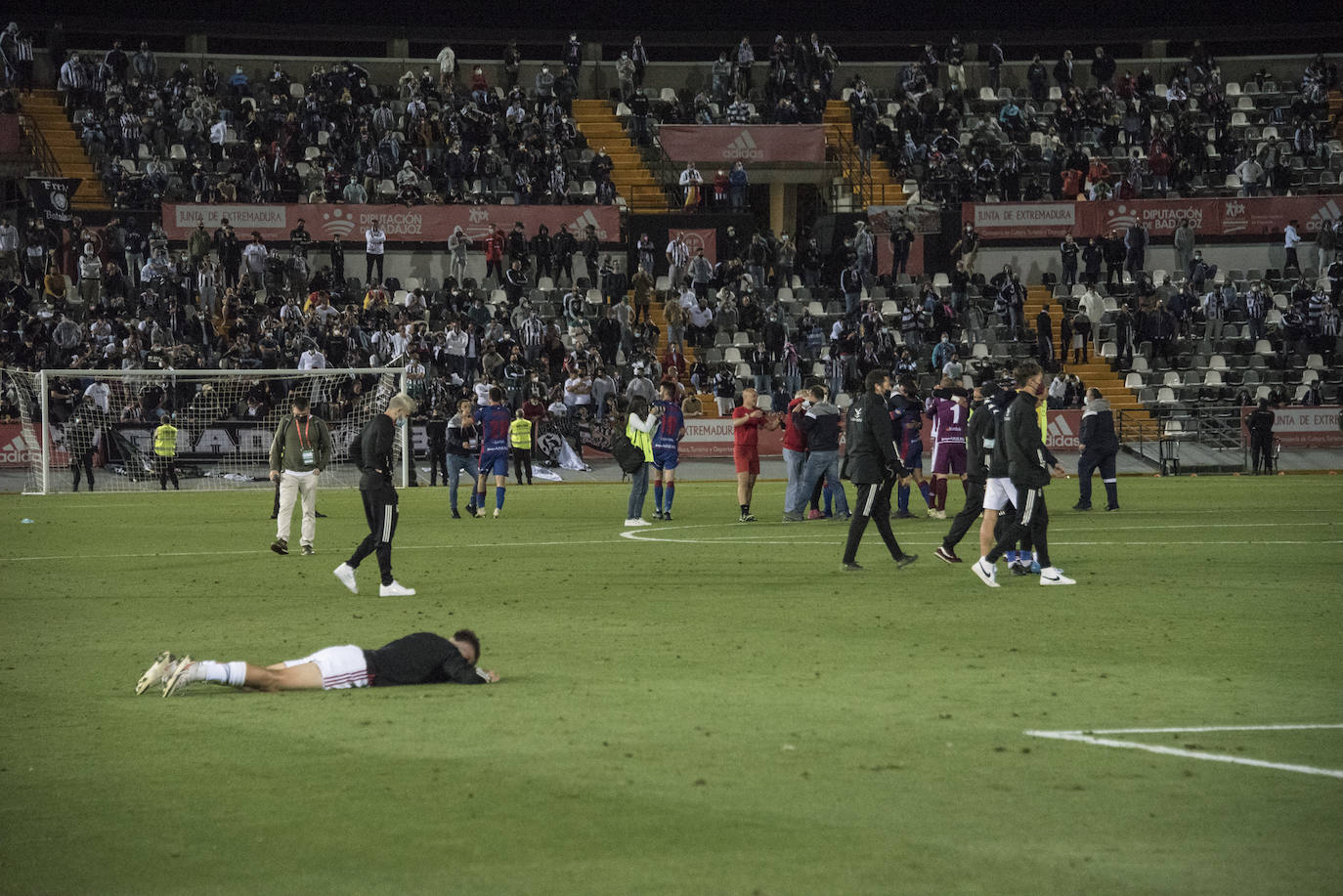 Fotos: Las mejores imágenes del Badajoz - Amorebieta