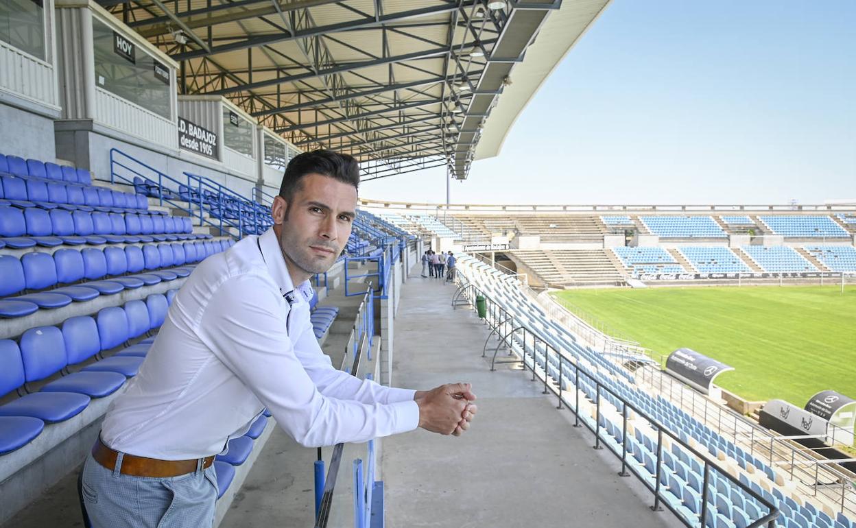 Álvaro Trigo en una foto de la temporada pasada antes de la reforma del Nuevo Vivero. 