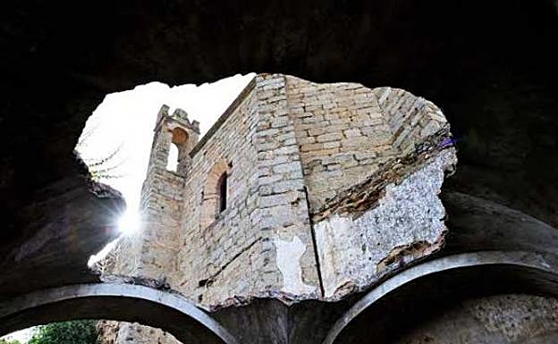 Imagen principal - 105.000 euros para iniciar la salvación del convento de San Antonio en Garrovillas