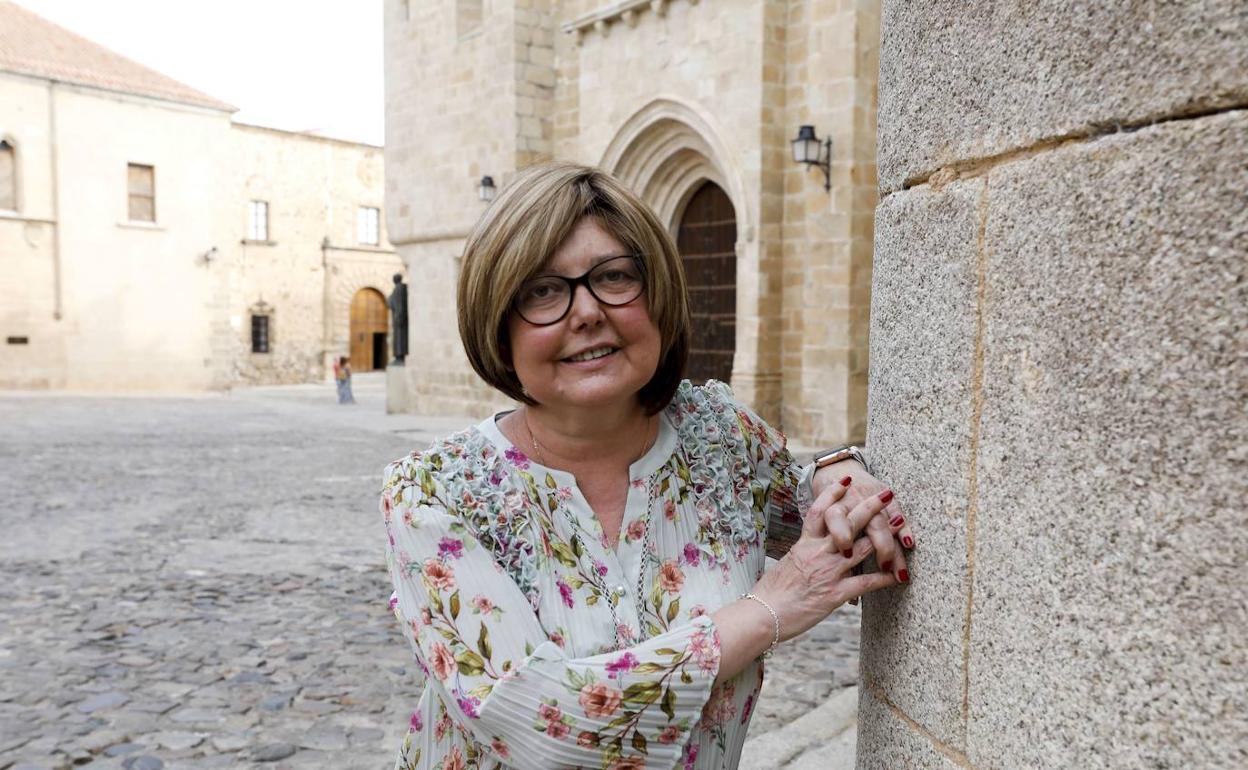 Los jóvenes del PSOE premian el compromiso con la memoria histórica de Rosario Cordero