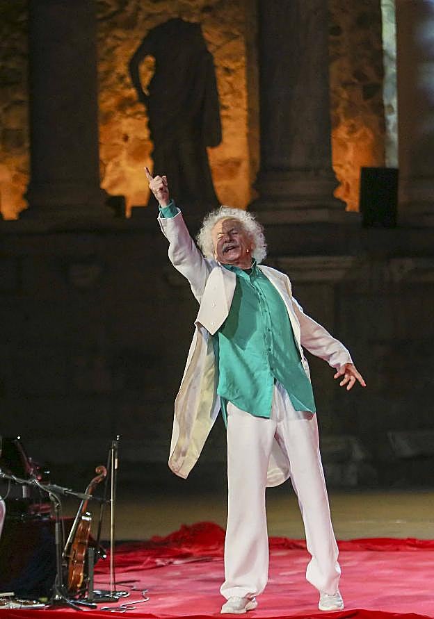 Rafael Álvarez, en su actuación en el Teatro Romano. 