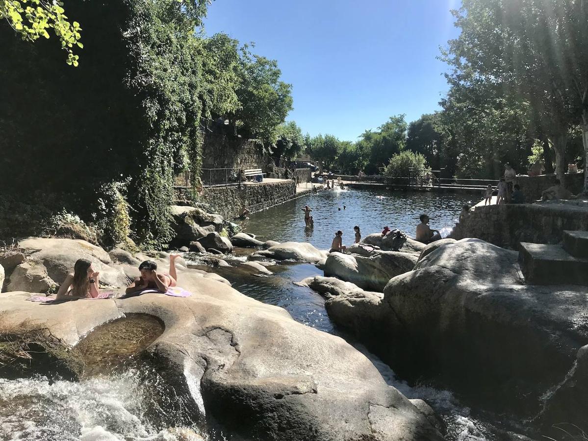 Fotos: Un rincón con encanto | Piscina natural de Casas del Monte