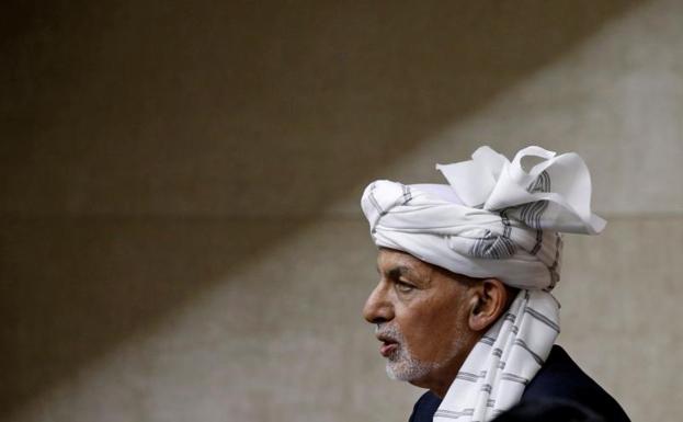 Ghani encuentra refugio en Emiratos Árabes Unidos