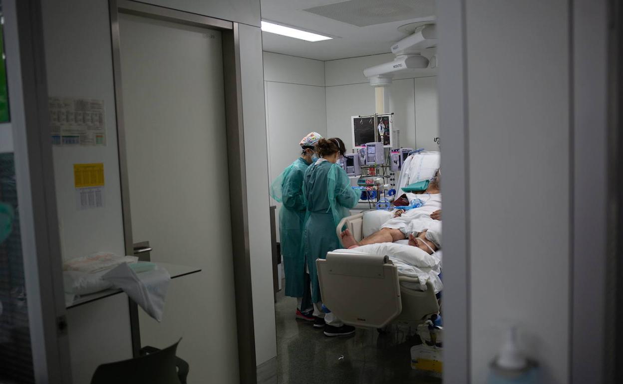 Coronavirus en Extremadura: La presión hospitalaria se multiplica por ...