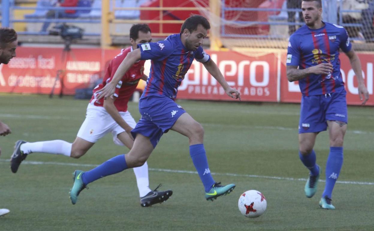 El Miajadas da la campanada con el fichaje de Jesús Rubio | Hoy