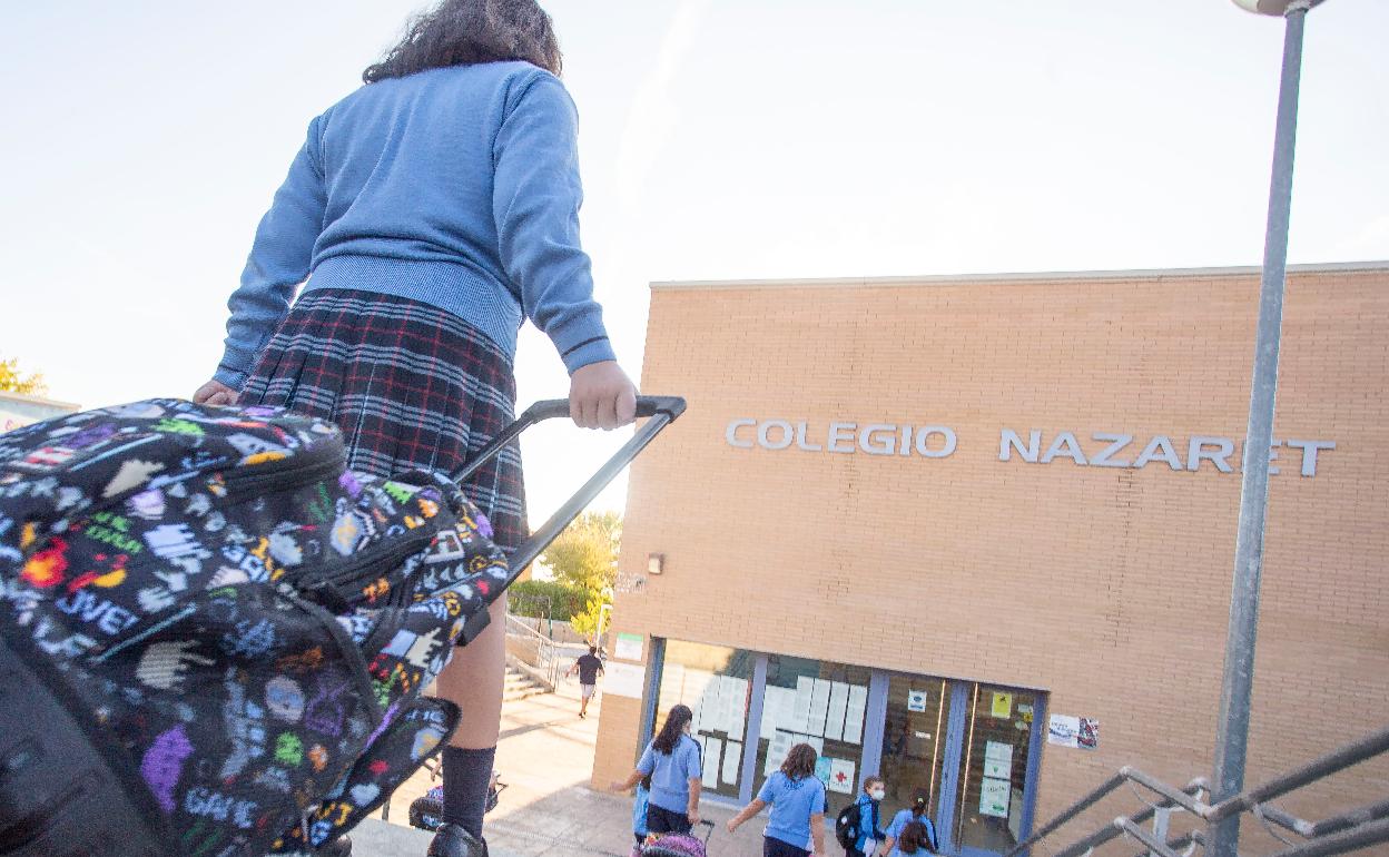 Primer día en el Colegio Nazaret de Cáceres. 