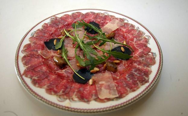 Carpaccio de ternera.