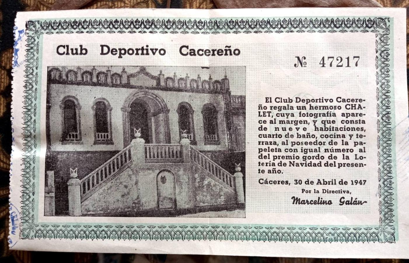 Papeleta del Club Deportivo Cacereño, de 1947, sorteando un chalet. 