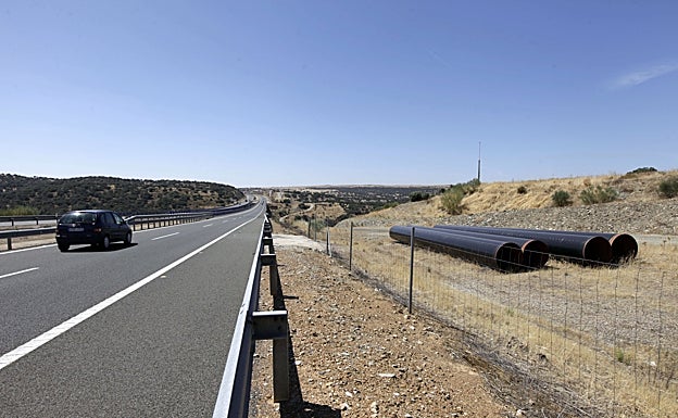 La autovía Cáceres-Badajoz reduce su inversión seis millones en el presupuesto estatal de 2022