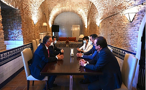 Quintana, Rodríguez, Sánchez, Vara y Gallardo esta mañana en Moncloa 