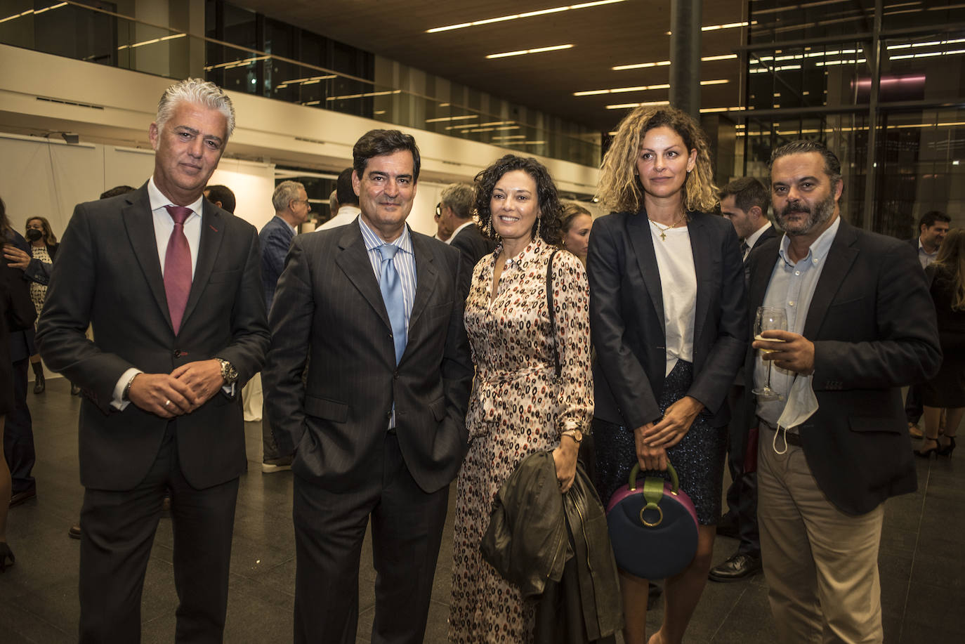 Fotos: Presentación de la revista Quién es Quién en Extremadura 2021, en imágenes