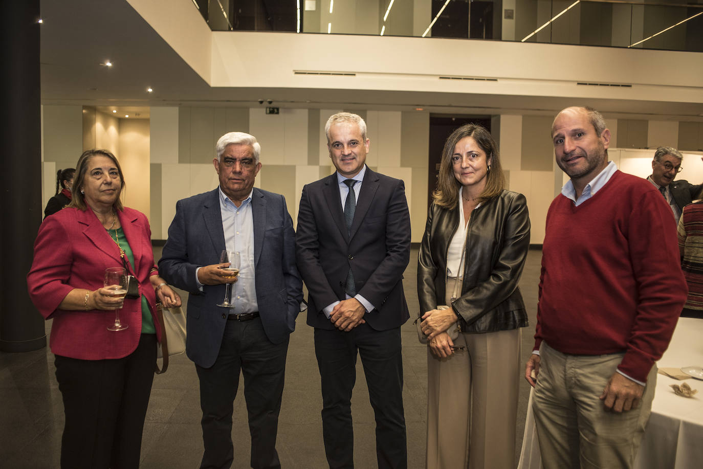 Fotos: Presentación de la revista Quién es Quién en Extremadura 2021, en imágenes