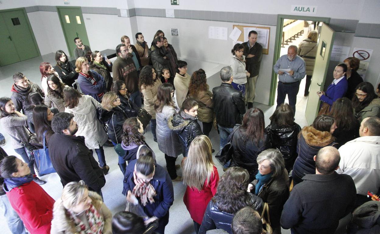 Imagen de archivo de un llamamiento en unas oposiciones del SES. 