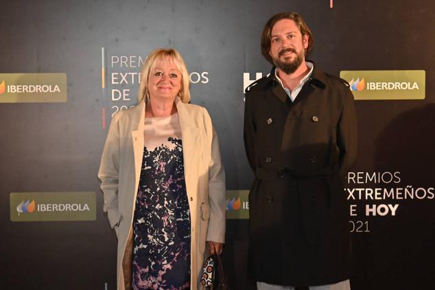 Encarna Chacón y Juan José Bote.