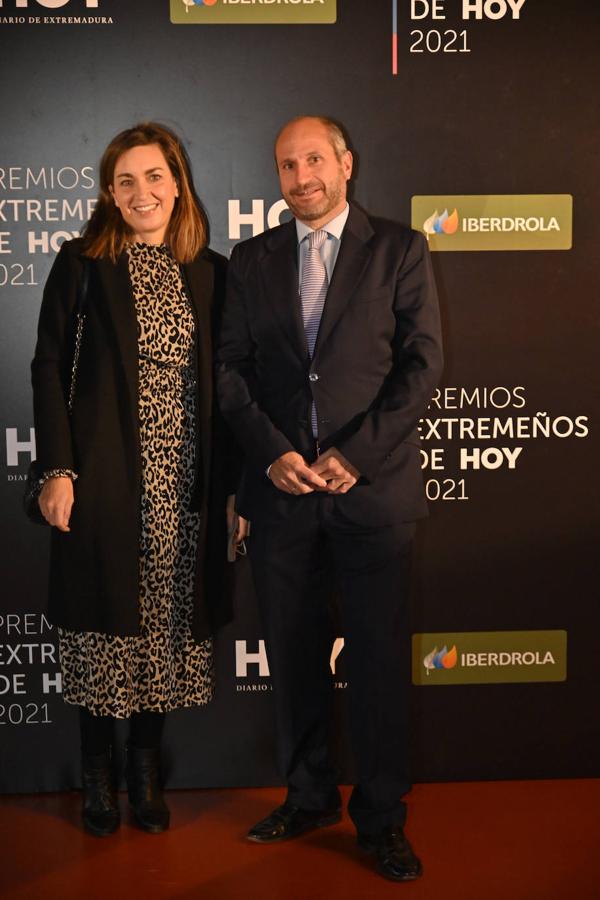 Pilar Carmona Conde y Manuel Moreno.