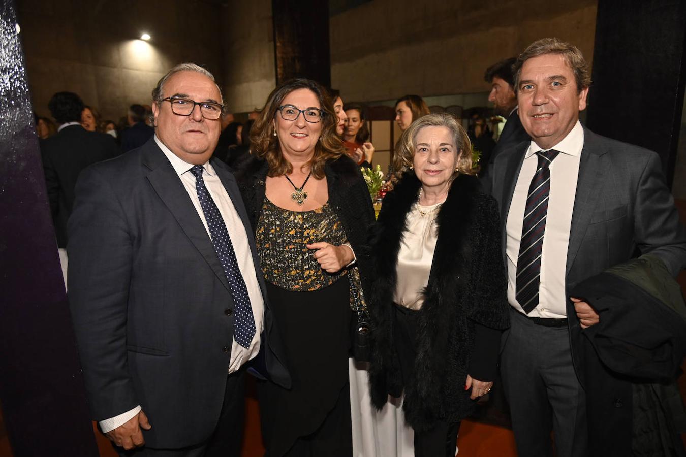 Juan Calixto Salas, Mª del Carmen Rodríguez, Pepi Gónzalez y Alfonso Flores.