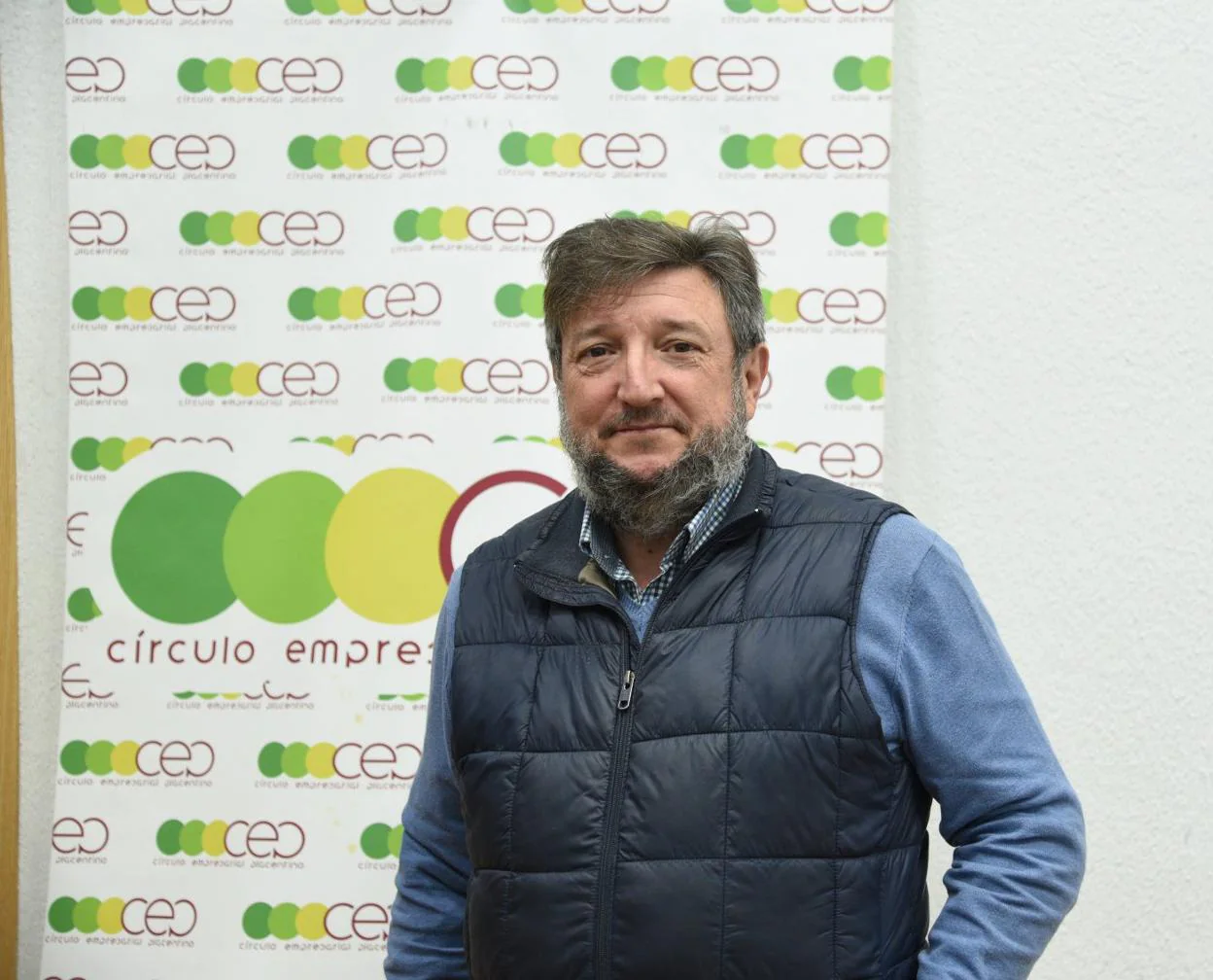Eugenio Hernández ha sido reelegido presidente del Círculo Empresarial Placentino. 