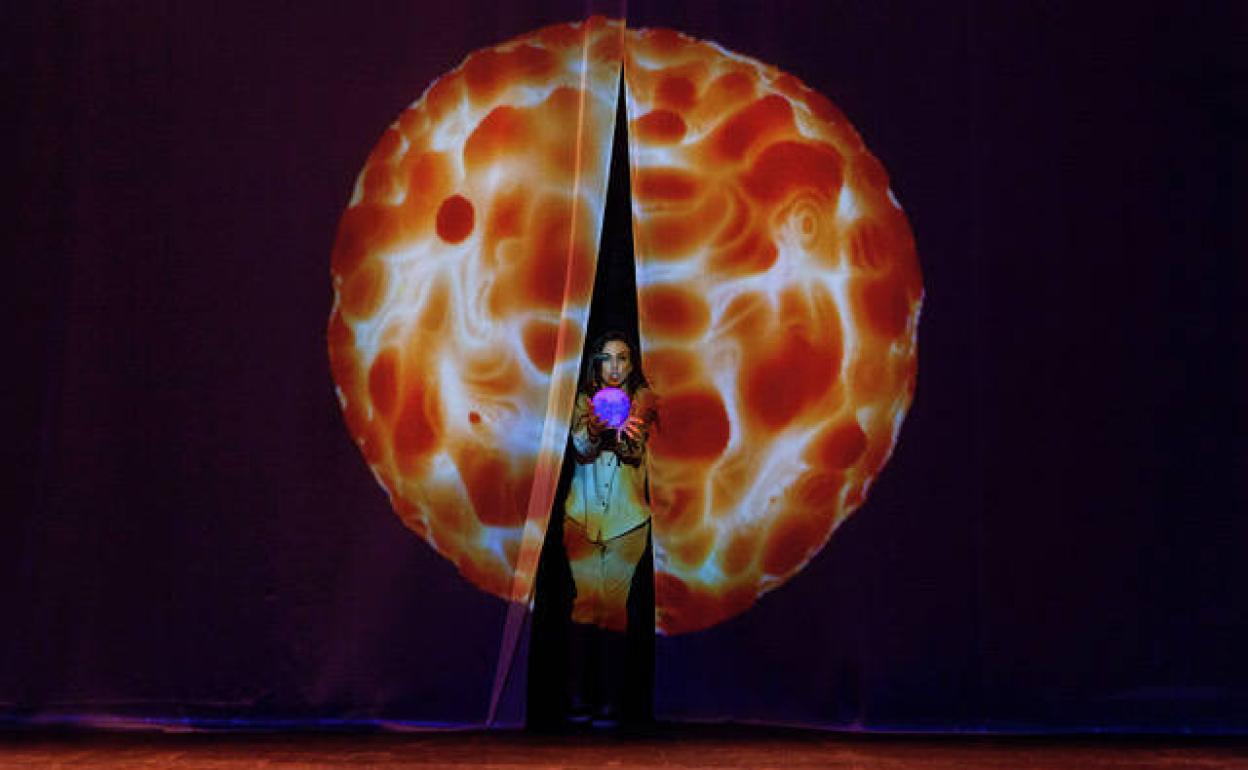 La compañía Ruido Interno representará la obra 'Mami supernova',