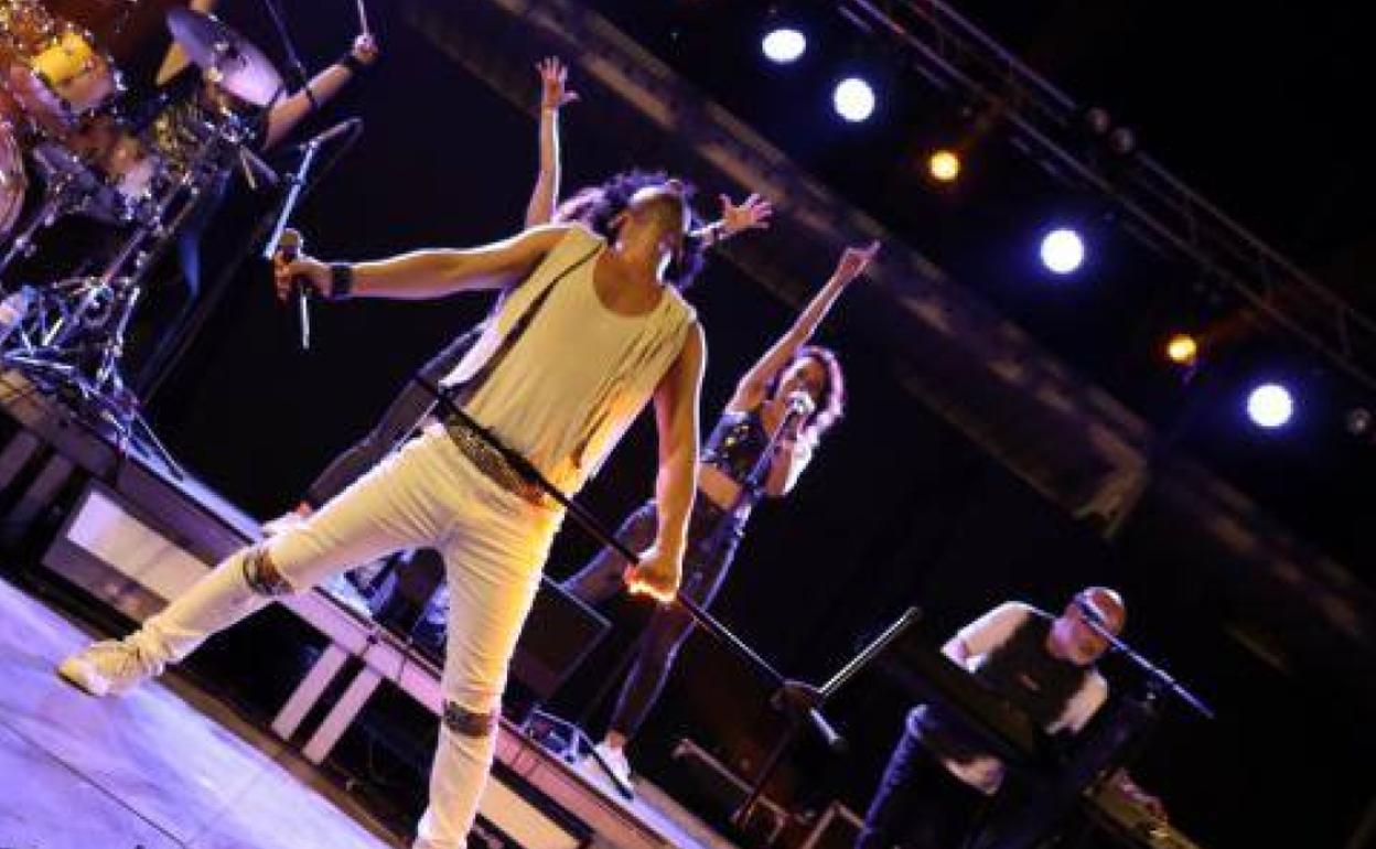 'Recordando a Queen. 30 años sin Freddie' recala en Cáceres y Badajoz