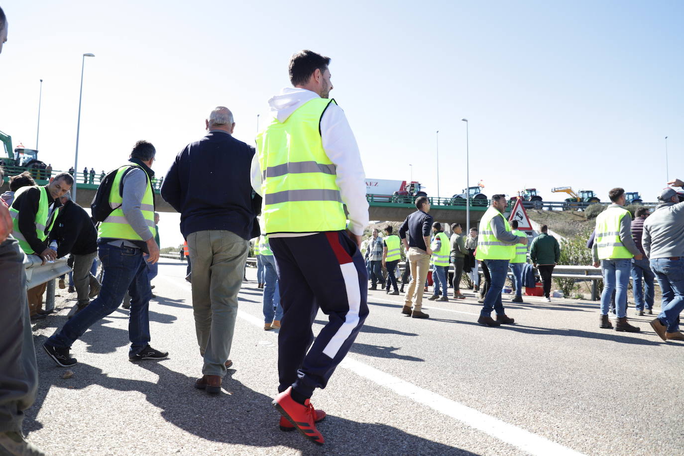 Fotos: Protesta de los agricultores en Miajadas